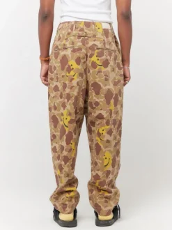 Herringbone Happy Peek-A-Boo Camo Nime Pants